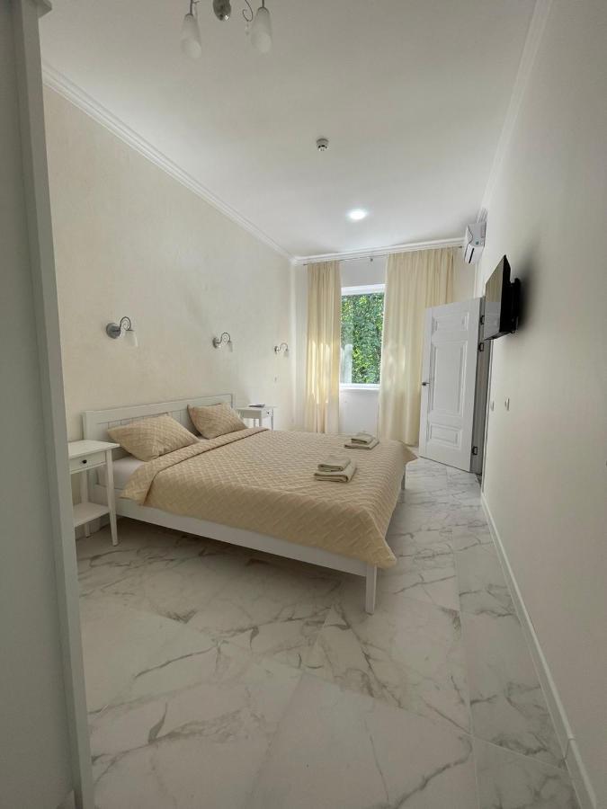 Boutique Hotel Enjoy 谢尔盖耶夫卡 外观 照片