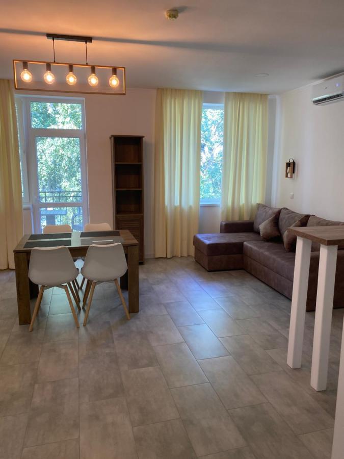 Boutique Hotel Enjoy 谢尔盖耶夫卡 外观 照片
