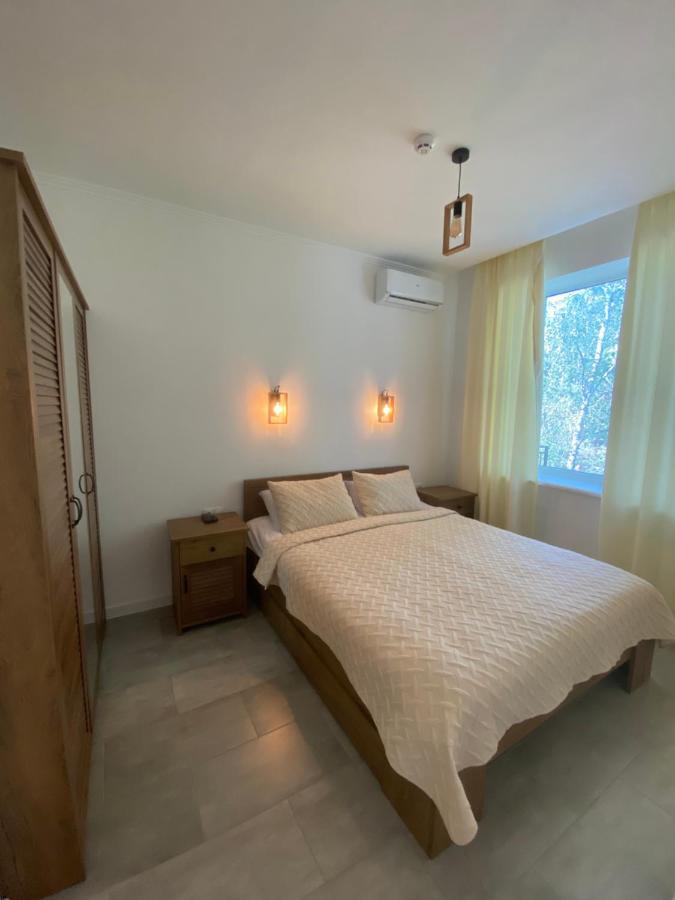 Boutique Hotel Enjoy 谢尔盖耶夫卡 外观 照片
