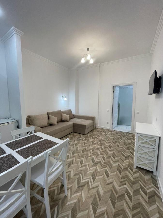 Boutique Hotel Enjoy 谢尔盖耶夫卡 外观 照片